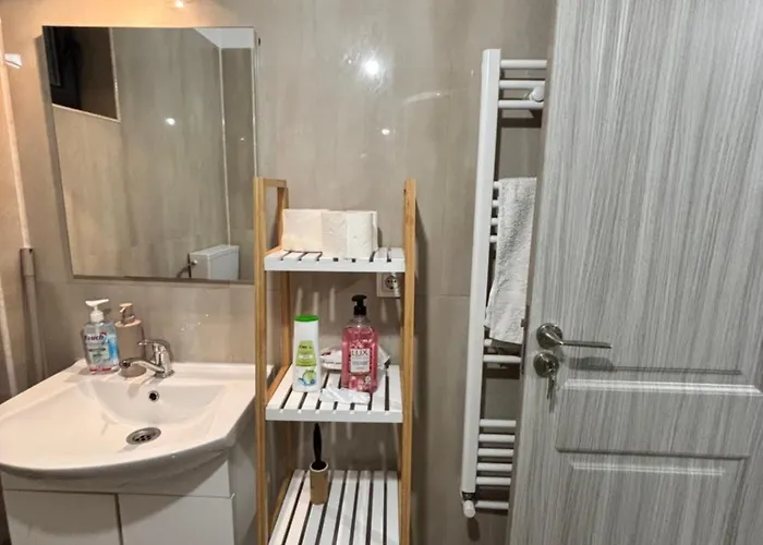 アパート Cozy Nest